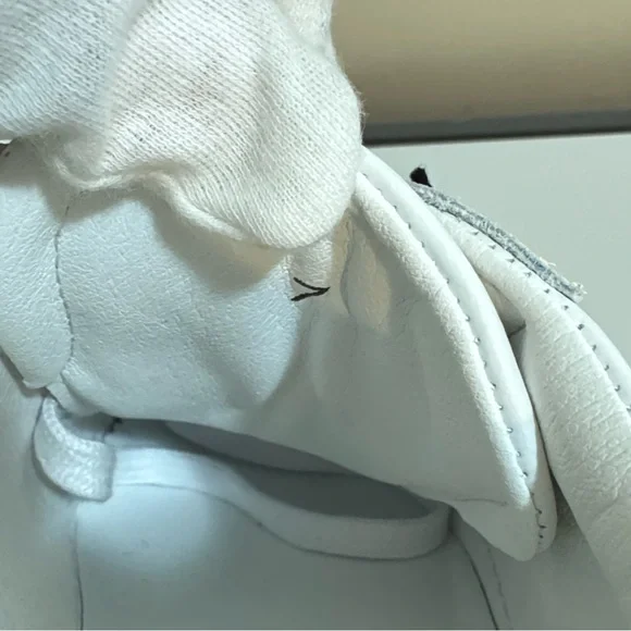 NEW✨ Valentino White Sneakers with Red Logo by Mario Valentino - Picture 9 of 15